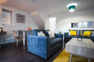 Charming 4BR for large Groups