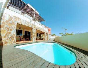 Enjoying Tenerife - full apartment with swimming pool