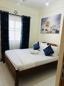 Uniplex Homes 2 bedroom with 2 beds