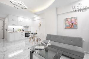 Danae, The Luxury Suites