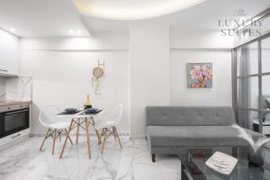 Danae, The Luxury Suites