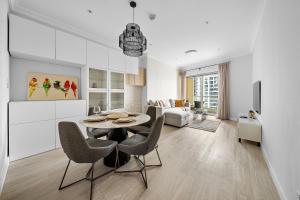 Spacious 1 BHK in Marina Heights