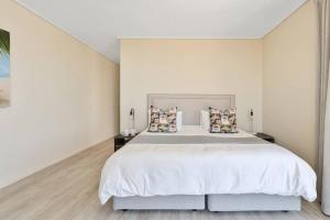 Stylish Green Point Getaway
