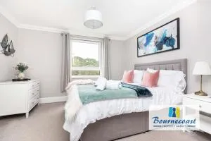 BOURNECOAST: MODERN FLAT-BALCONY-PARKING-FM6326 - Canford Cliffs