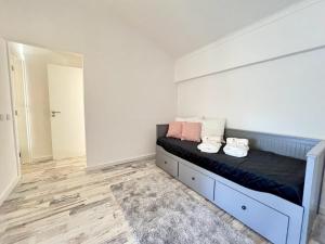 Albufeira Stylish 3 by Homing