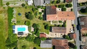 Gîtes du Vigneron - Échebrune