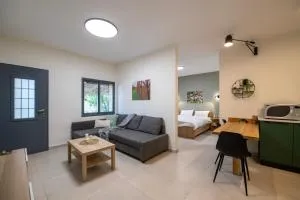 חדרי אירוח בהט - 奥塔尔