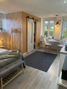 chambre studio Louisette - Saint-Aubin-des-Bois