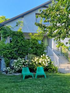 Słoneczny Dom w Mrągowie z dużym ogrodem