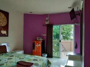 Donchai House Guest House& Cafe - Ban Mea Hia