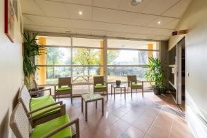 Appart'hotels Residence Columba - Apparts meubles Agen Sud : photos des chambres