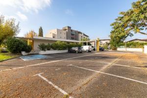 Appart'hotels Residence Columba - Apparts meubles Agen Sud : photos des chambres