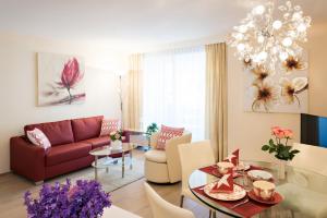 Apartment Skyline 109