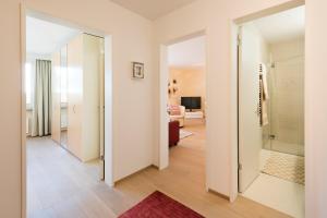 Apartment Skyline 109