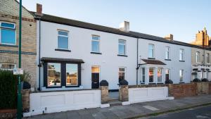 YSS The Church 2 Apartments