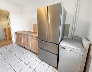 Appartements Spacieux, Wi-Fi ultra rapide et parking prive : photos des chambres