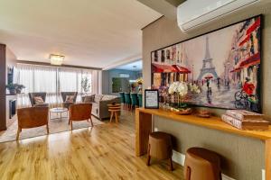 Duplex 300m R. Coberta, 4 Dorm, 3 Suíte, Hidro