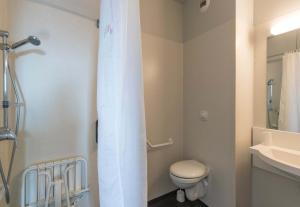 Hotels B&B HOTEL Romilly-sur-Seine : Chambre Double - Accessible aux Personnes à Mobilité Réduite 