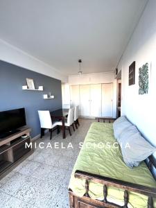 Departamento Avenina Colón