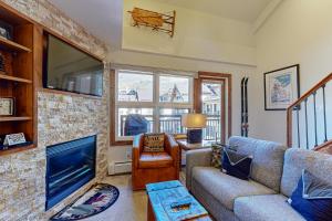 Lion Square Lodge South 556