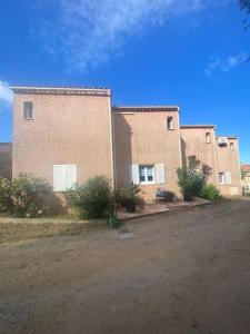 Maisons de vacances Maison mer piscine Cargese a 1 heure d-Ajaccio : photos des chambres