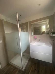 Maisons de vacances Maison mer piscine Cargese a 1 heure d-Ajaccio : photos des chambres