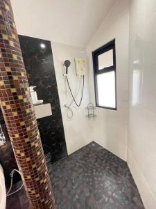 Peaceful garden Luna House