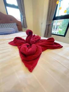 Peaceful garden Luna House