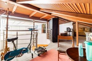 4 Bed Villa - Sleeps 10 - Pets - Pool - HotTub