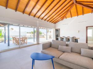 VILLA LOBOS with private pool and BBQ