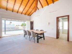 VILLA LOBOS with private pool and BBQ