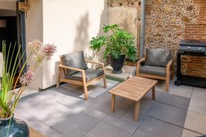 Appartements Appartement classe 3 etoiles - Canohes : Appartement - Vue sur Jardin