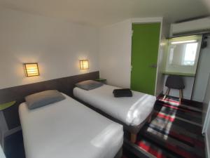 Hotels Kyriad Direct Saintes : photos des chambres