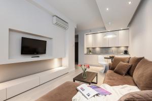 ShortStayPoland Platinum Towers Skyline