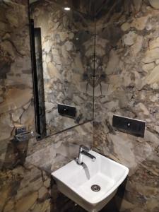 New Wind Flower Residency