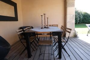 Villas Provencal farmhouse, Mont Ventoux view, 2 pools (1 heated), Bedoin - 10 people : photos des chambres