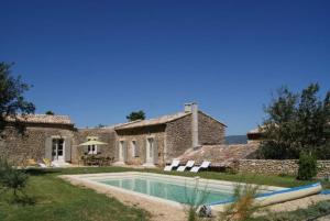 Villas prestigious mas with heated swimming pool in oppede, in the heart of the luberon - 11 persons : photos des chambres