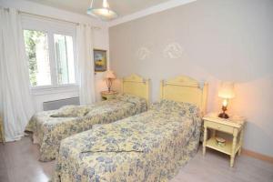Villas Prestige property with pool in the Alpilles : photos des chambres