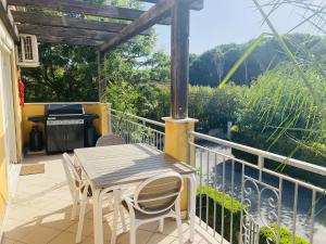 Pizzo Beach Club two bed Apartments 1F