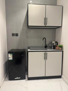 شقة هادئة بموقع استراتيجي في النفل