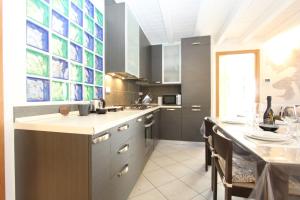 Prestige Piazza Manzù - WiFi e Parking