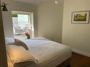 The Arch House - Kilmacanoge