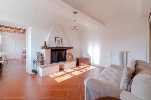 Santa Caterina Country House - cozy villa with garden