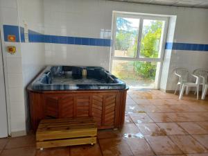 Hotels Hotel La Metairie & Piscine : photos des chambres