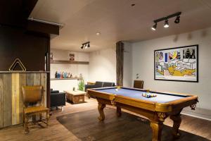 Luxury Lodge, 10 Bdr, Spa, Gym and Game Room