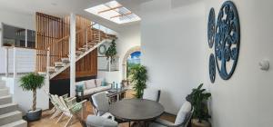 Stylish Oasis Retreat with Modern Amenities & Scenic Views