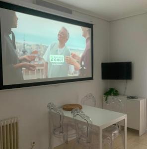 2 Habitaciones con vistas y 2 Terrazas en Primera Linea Playa Samil