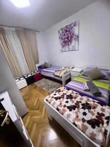 Deluxe Apartment Manuela With Balcony Top Center Split