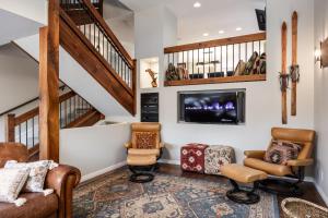 Park City Family Home - Steps to Main Street, Walk to Town Ski Lifts