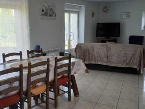 Charmant gîte rural avec terrasse et garage proche loisirs - FR-1-583-311